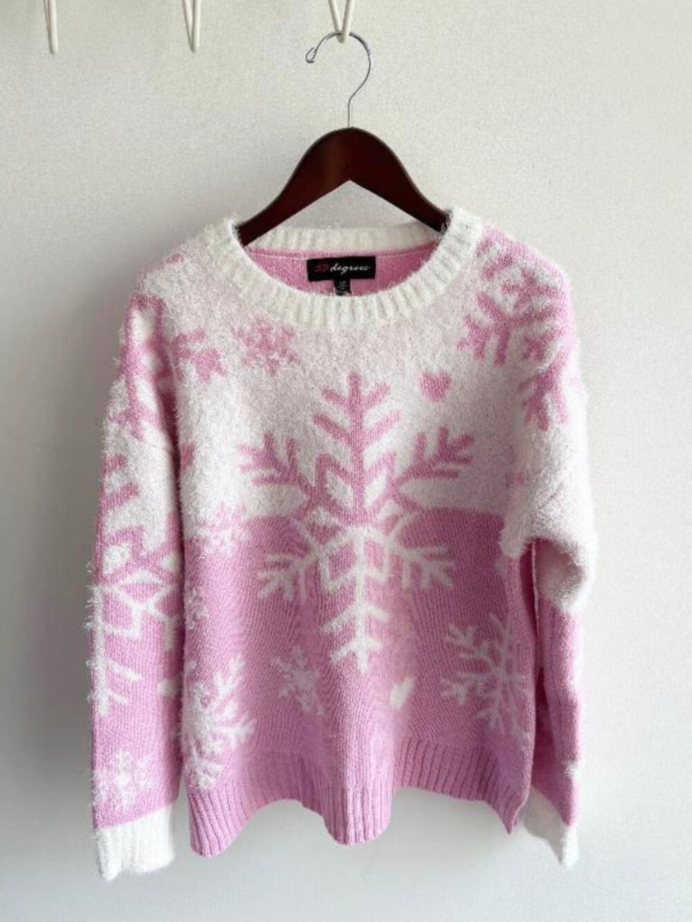 33 Degrees (Target Brand) Pink/White Holiday Snowflake Christmas Sweater